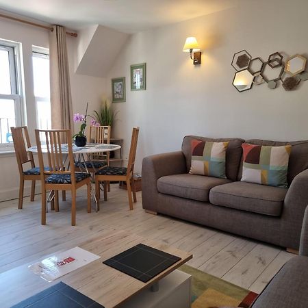 Heart Of Inverness-City Apartment ภายนอก รูปภาพ