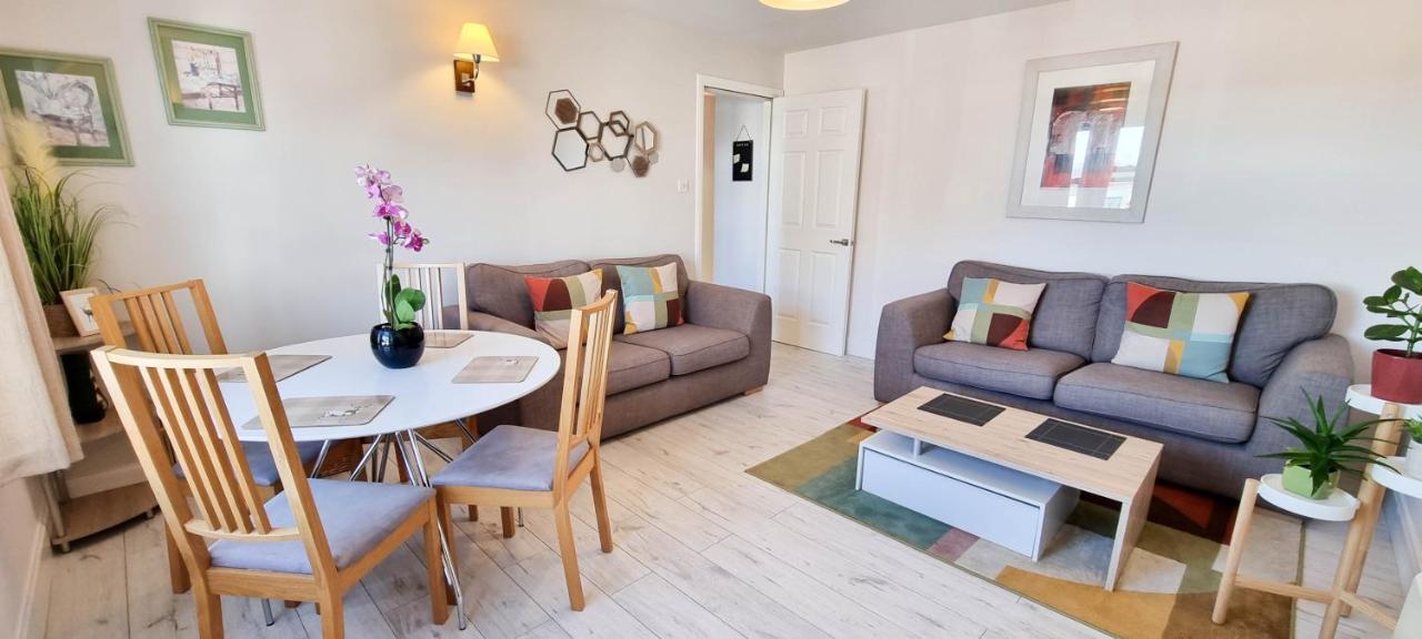 Heart Of Inverness-City Apartment ภายนอก รูปภาพ