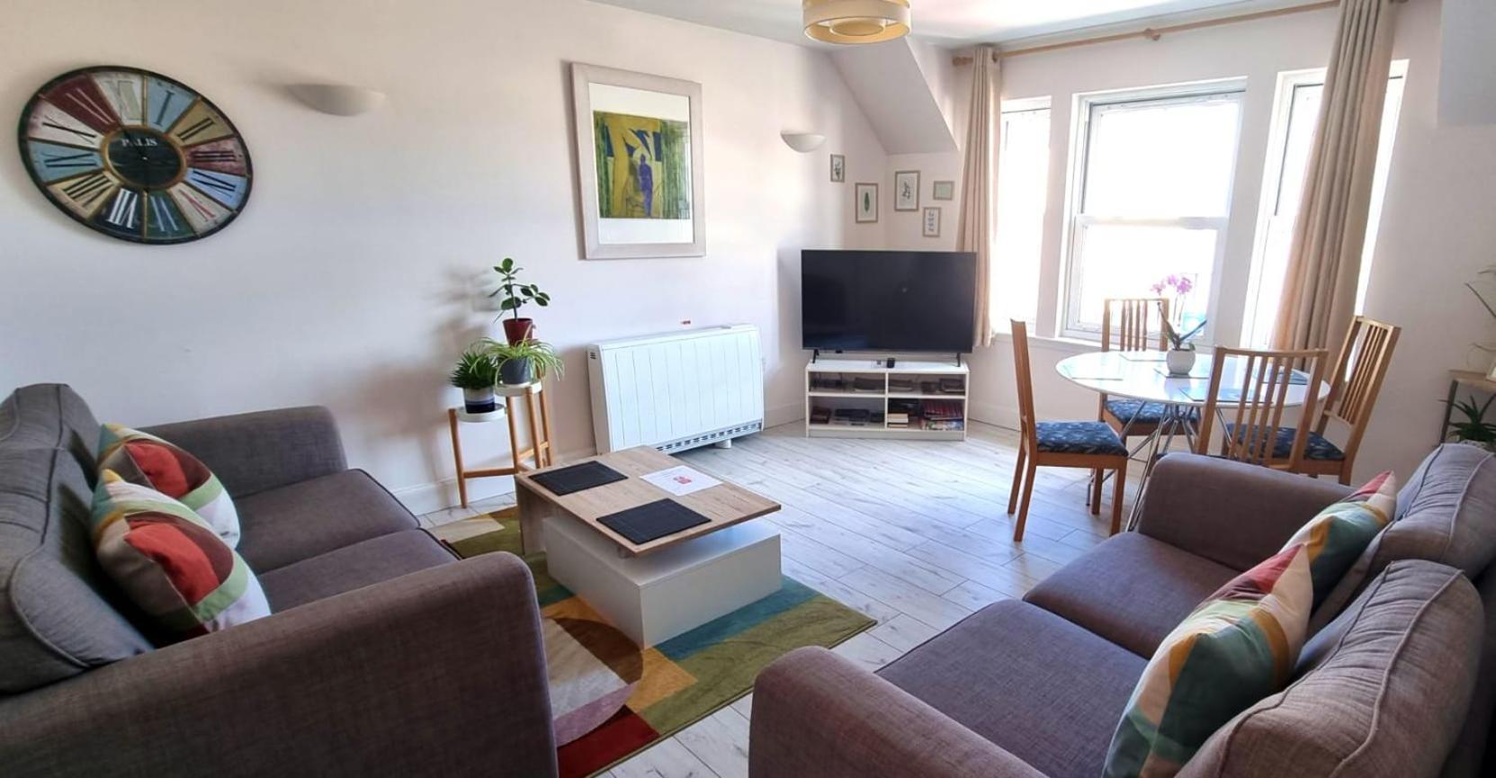 Heart Of Inverness-City Apartment ภายนอก รูปภาพ