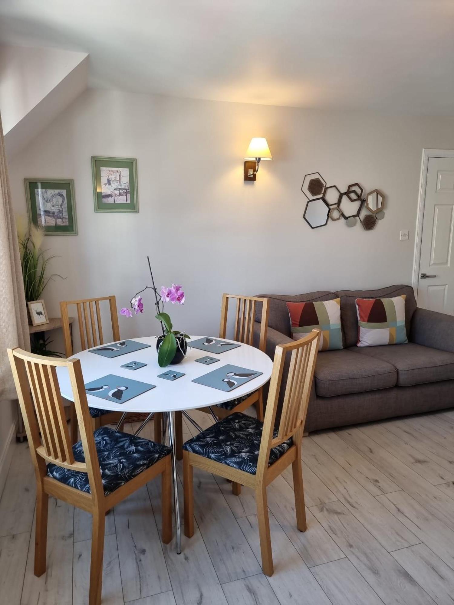 Heart Of Inverness-City Apartment ภายนอก รูปภาพ