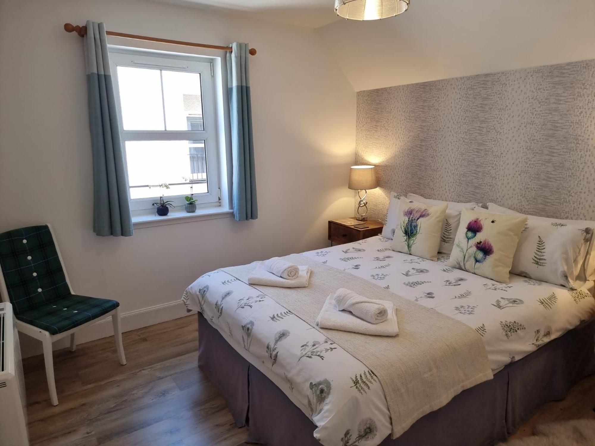 Heart Of Inverness-City Apartment ภายนอก รูปภาพ